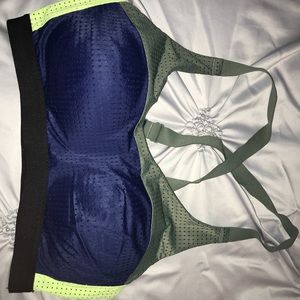 Victoria Secret VSX Sports Bra